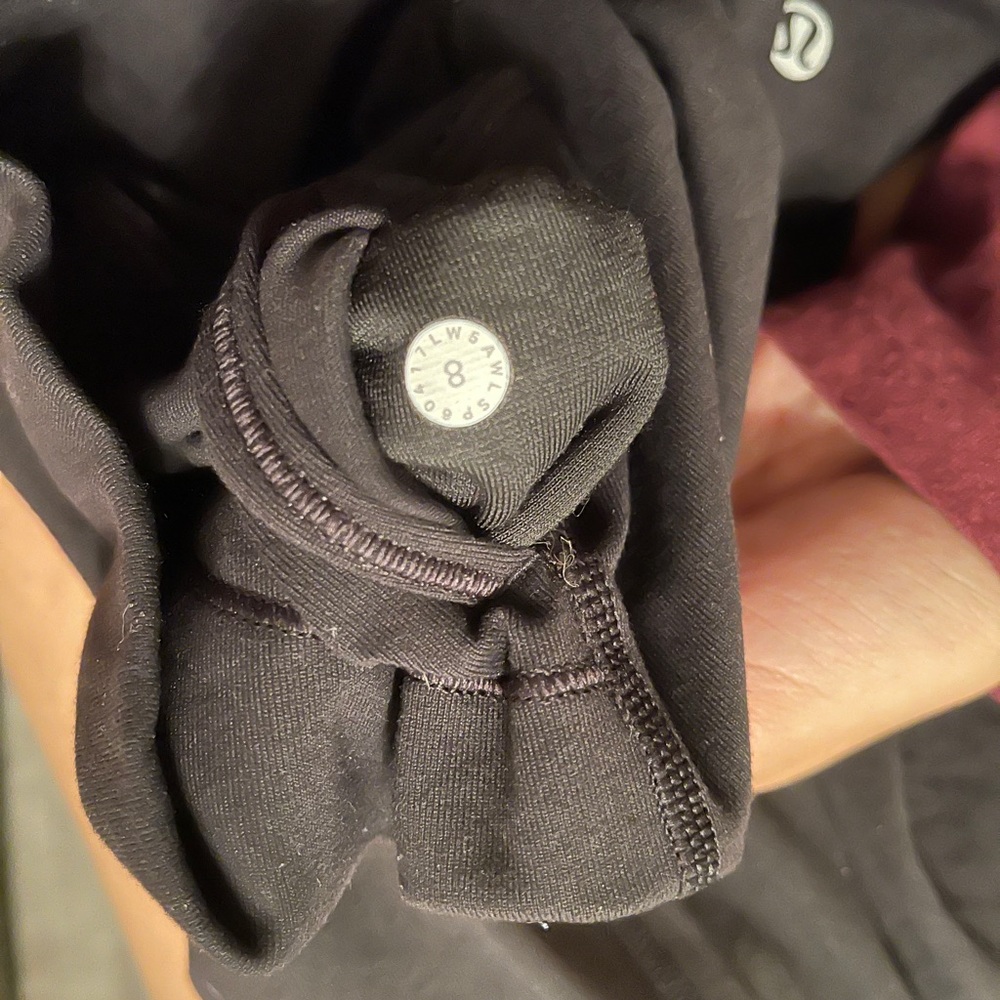 Wunder under lululemon size 8 mesh leggings - Picture 3 of 3